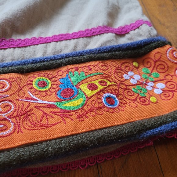 Embroidered A-Line Skirt, sz Small-Medium - Picture 2 of 7